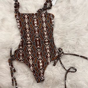 Fjswim one piece bathing suit